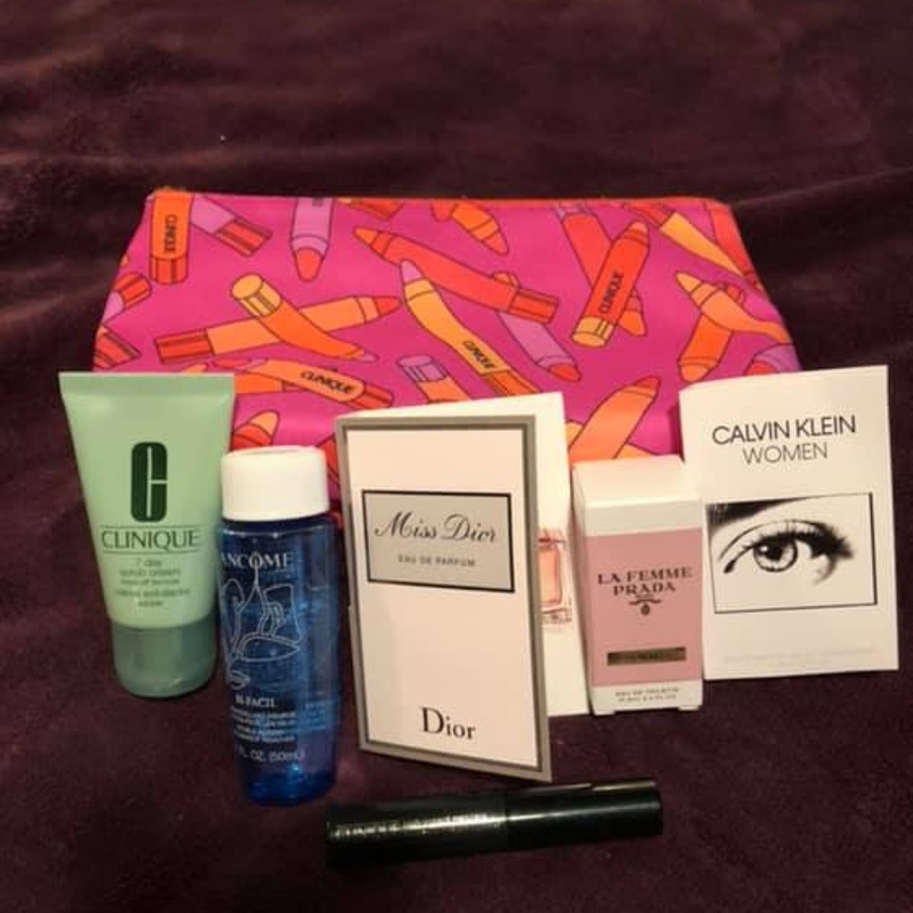 Clinique Makeup Bag with Travel Size Items
